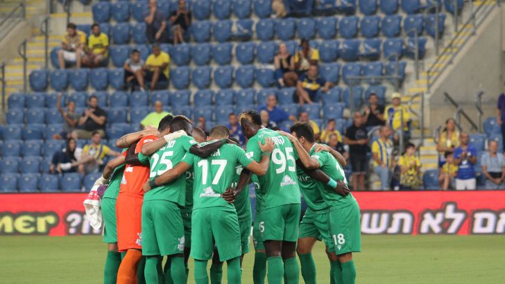 שחקני הפועל כפר סבא