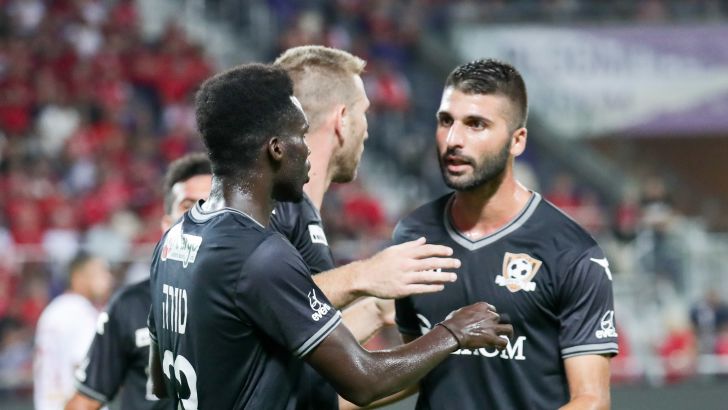 רז נחמיאס, טוראי סיהאו