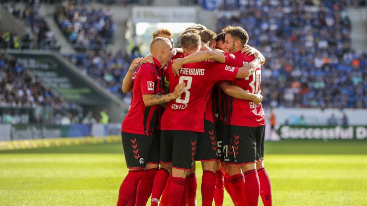 שחקני פרייבורג חוגגים