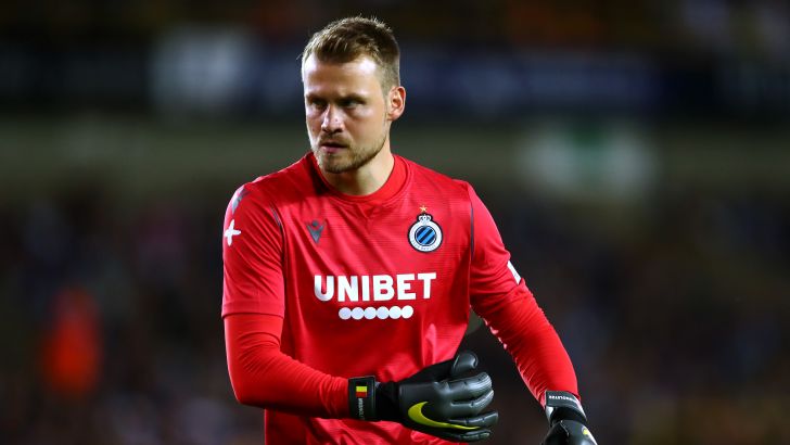 סימון מיניולה קלאב ברוז'