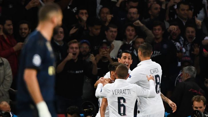 שחקני פריז סן ז'רמן חוגגים