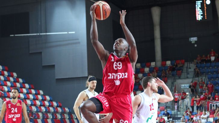 ג'ייקובן בראון