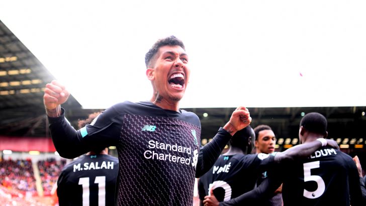 שחקני ליברפול חוגגים