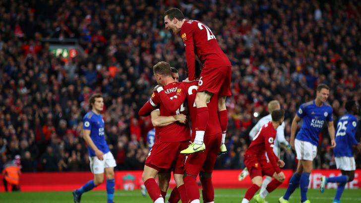 שחקני ליברפול חוגגים