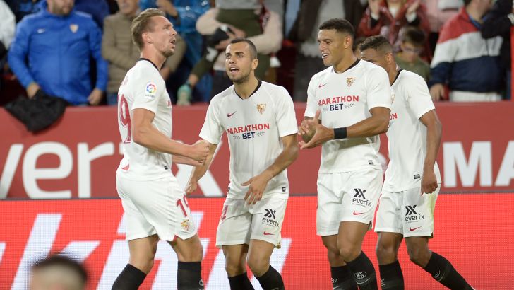 שחקני סביליה חוגגים