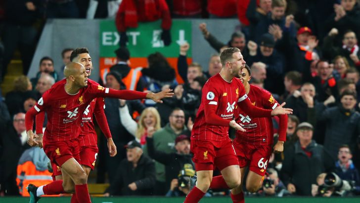 שחקני ליברפול חוגגים