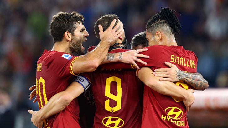 שחקני רומא חוגגים