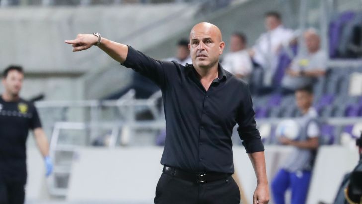 יוסי אבוקסיס