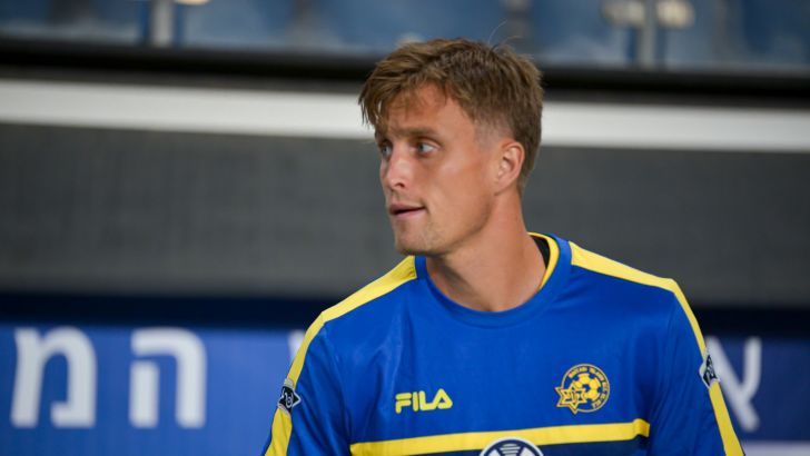 ארון שוינפלד