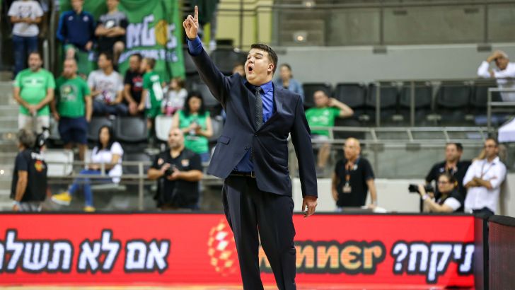 דניאל סאואנה