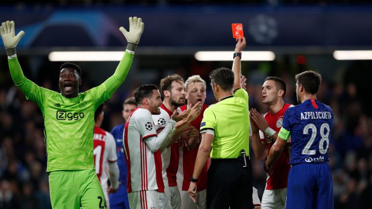 דיילי בלינד ושחקני אייאקס