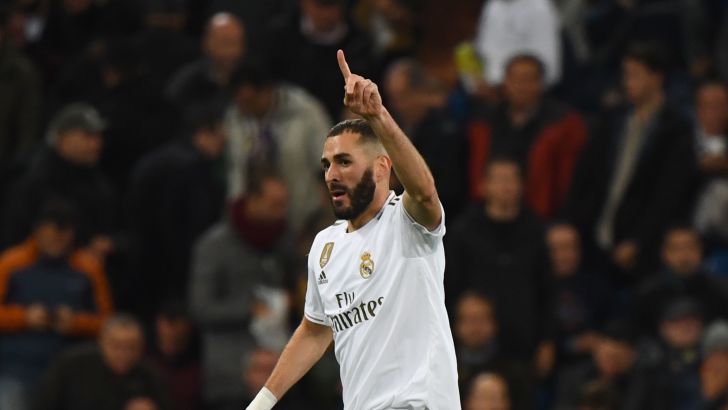 קארים בנזמה חוגג