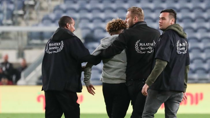 אוהד נבחרת ישראל, מאבטחים, טדי