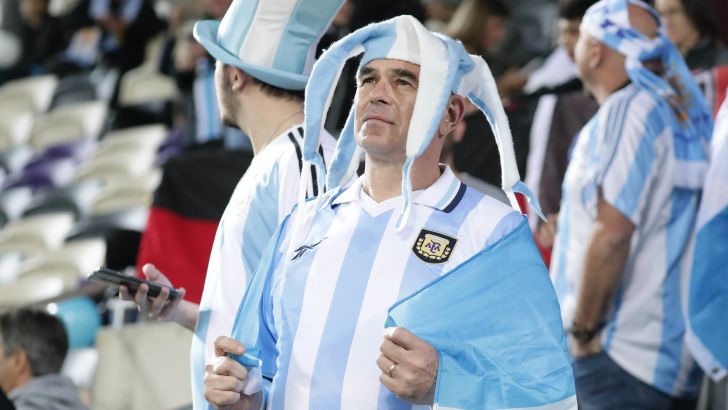 אוהד ארגנטינה בבלומפילד