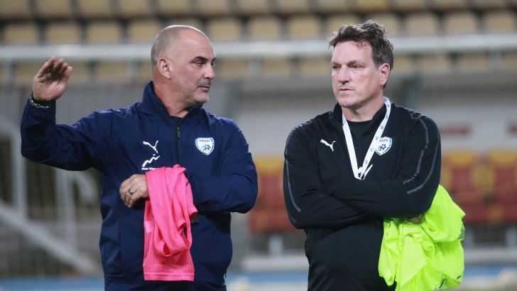 אנדי הרצוג, אלון חזן