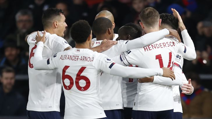 שחקני ליברפול חוגגים