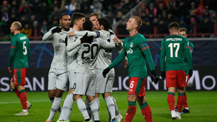 שחקני באייר לברקוזן חוגגים