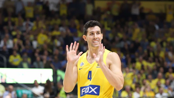 אנג'לו קלויארו