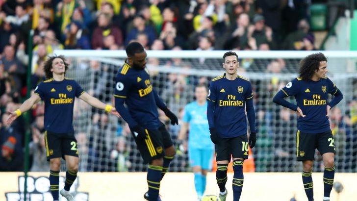 שחקני ארסנל מאוכזבים