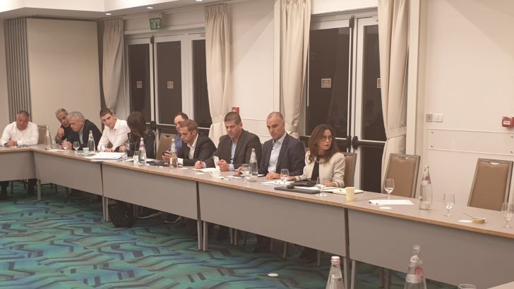 רונית תירוש