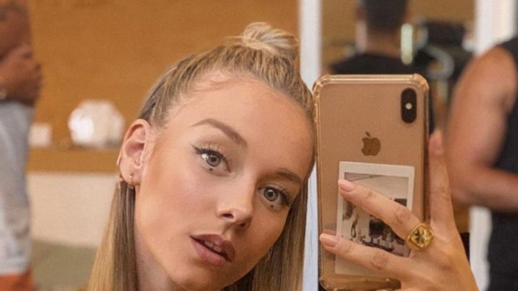 אסתר אקספוסיטו