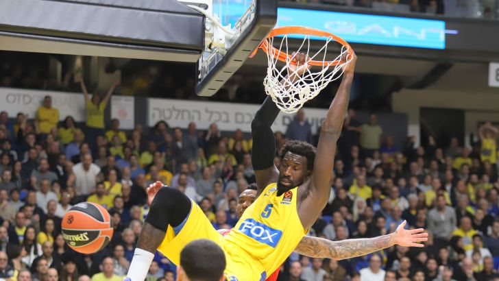 אות'לו האנטר