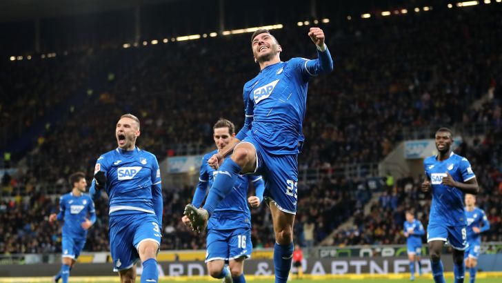 שחקני הופנהיים חוגגים