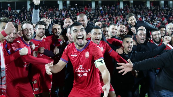 שחקני אום אל פאחם חוגגים