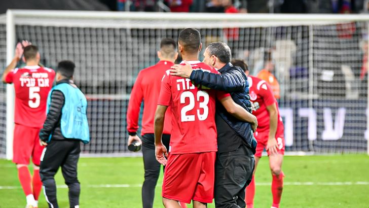 ניר קלינגר, רז שלמה