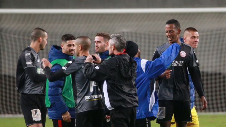 שחקני הפועל חדרה