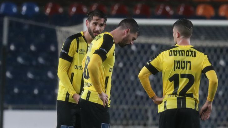 שחקני בית"ר ירושלים מאוכזבים