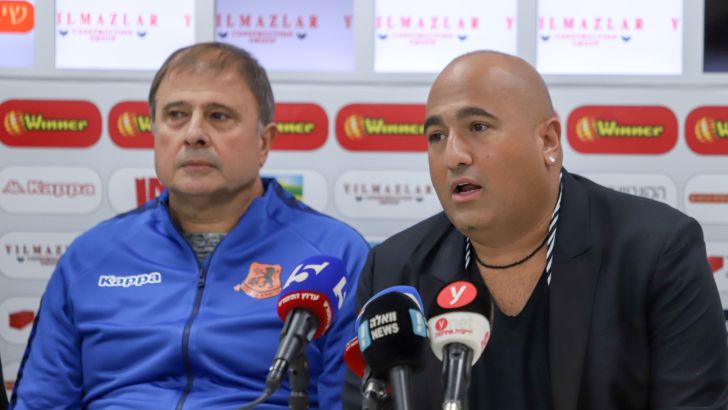 ברק אברמוב, אלישע לוי