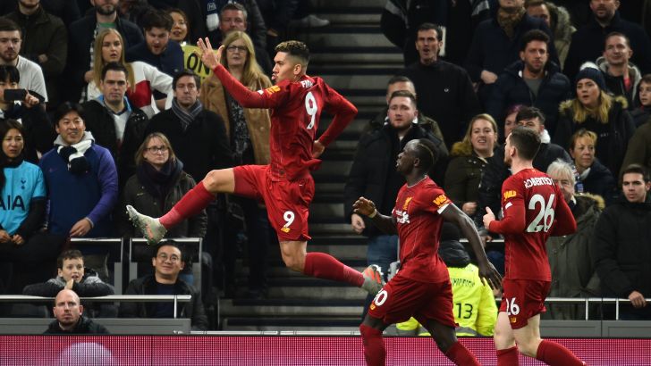 רוברטו פירמינו חוגג