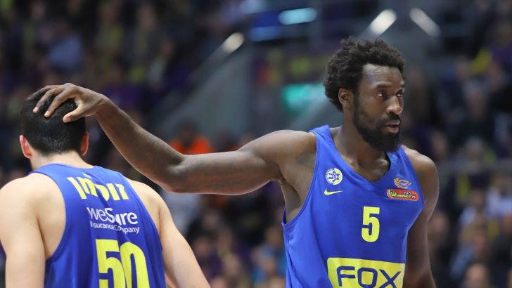 אות'לו האנטר, יובל זוסמן