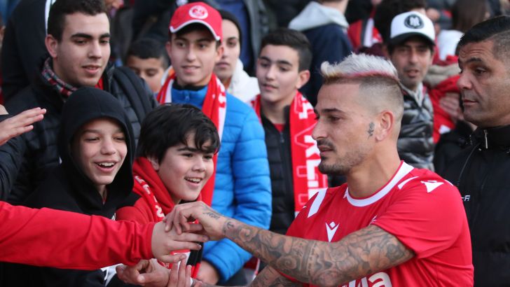 מאור בוזגלו, אוהדי הפועל תל אביב