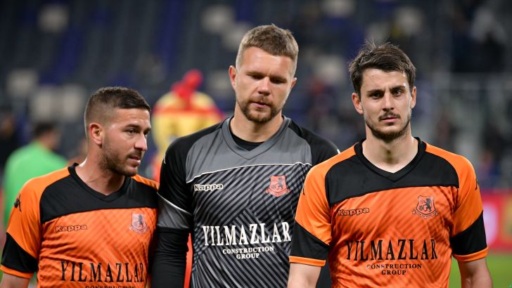 מתיאה ליואיץ', אמיליוס זובאס, דור כוכב