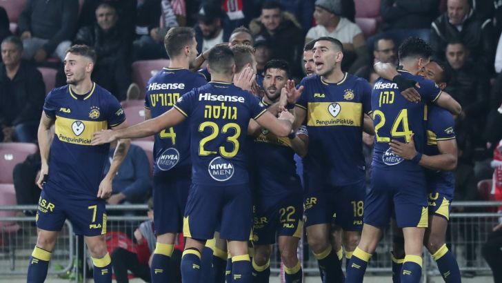 שחקני מכבי תל אביב