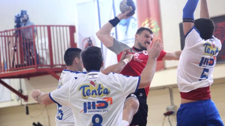 פיוביץ' מאשדוד בבכורה מול רמת השרון