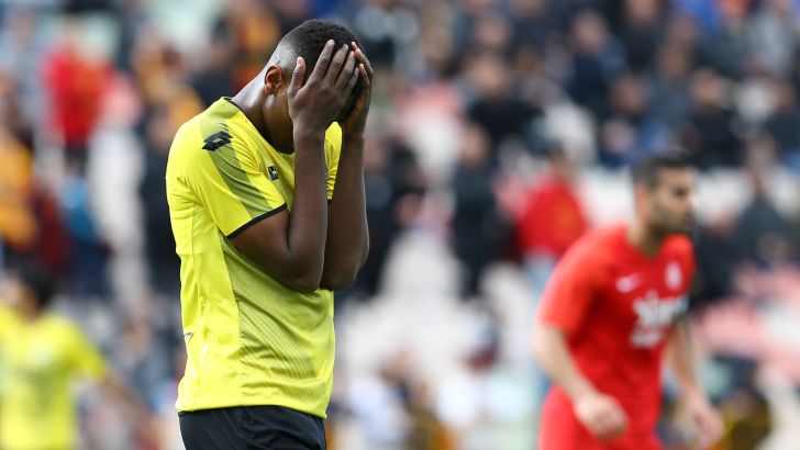 יונס מלדה מאוכזב