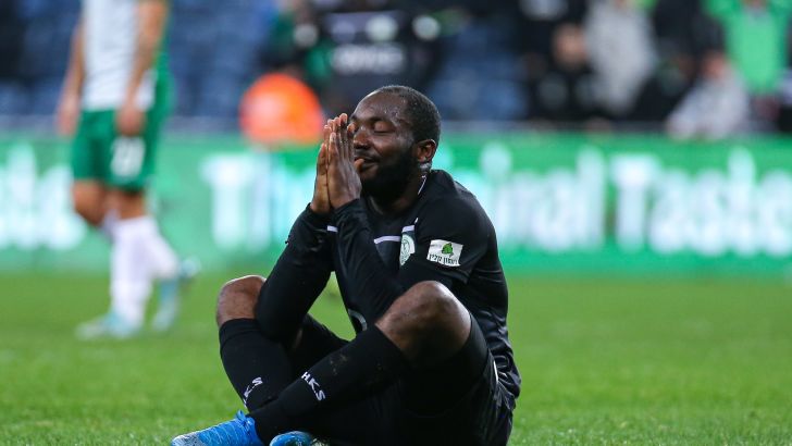 סודיק אטנדה חוגג