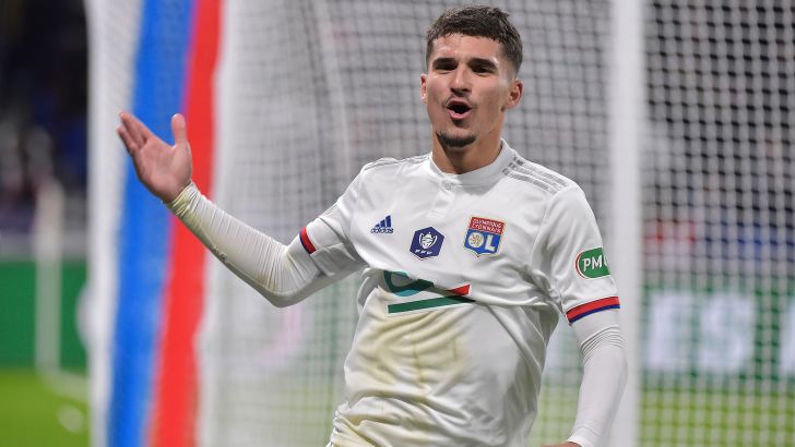 הוסם אאואר חוגג