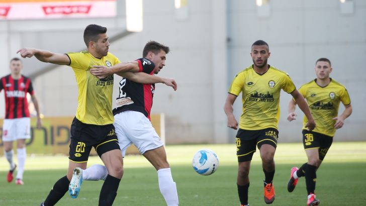 דולב אזולאי, יאקוב סילבסטר