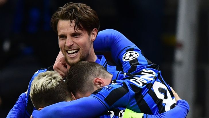 שחקני אטאלנטה חוגגים