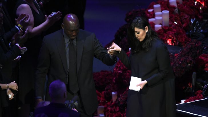 מייקל ג'ורדן , ונסה בראיינט