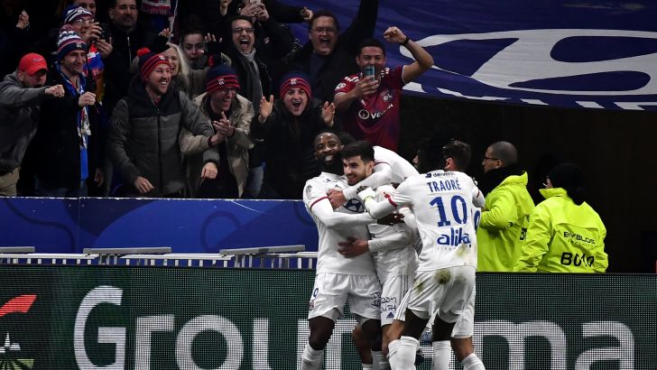 שחקני ליון חוגגים