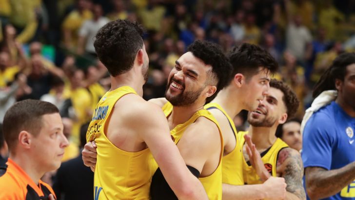 אלייז'ה בראיינט