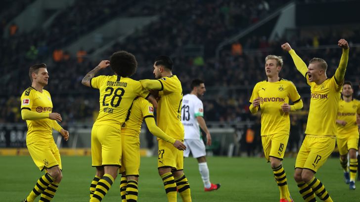 שחקני דורטמונד חוגגים