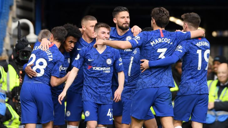 שחקני צ'לסי חוגגים