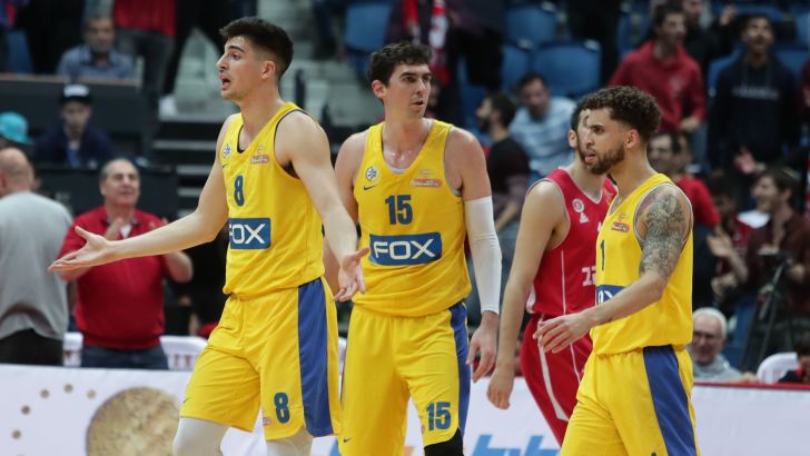 שחקני מכבי תל אביב