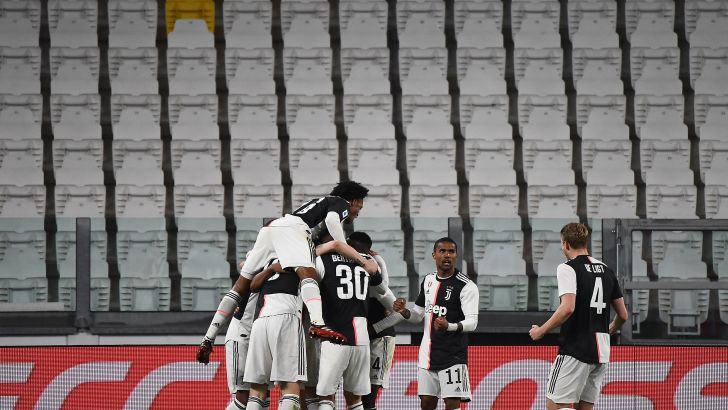 שחקני יובנטוס חוגגים